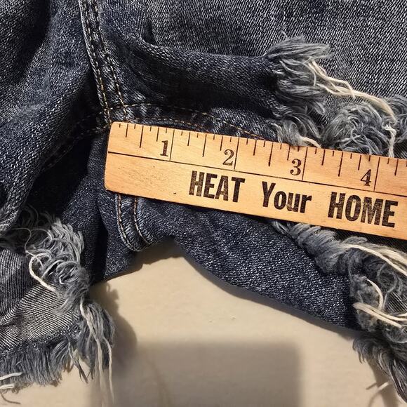 Express Floral Embroidery Jean Shorts Women Sz 2 Distressed Cutoffs Boho Cottage - Picture 13 of 13